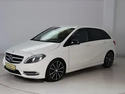 Weiß Gebraucht 2013 Mercedes B200 Van / Kleinbus | 5.800 €