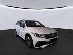 Weiß Gebraucht 2022 VW Tiguan Allspace R-line SUV | 37.450 € (Etwas zu teuer)