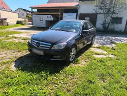 Schwarz Gebraucht 2010 Mercedes C180 Avantgarde Limousine | 7.750 €