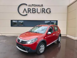 Rot Gebraucht 2010 Dacia Sandero Kleinwagen | 3.499 € (Teuer)