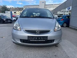 Grau Gebraucht 2006 Honda Jazz LS Kleinwagen | 3.650 € (Etwas zu teuer)