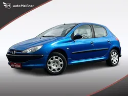 Blau Gebraucht 2004 Peugeot 206 Filou Limousine | 3.990 €