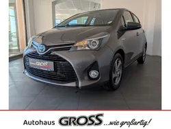 Braun Gebraucht 2017 Toyota Yaris Hybrid Edition-S Limousine | 15.290 € (Fairer Preis)