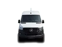 Weiss Gebraucht 2023 Mercedes Sprinter Van | 49.562 €