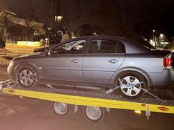 Schwarz Gebraucht 2004 Opel Vectra Elegance Limousine | 2.200 € (Fairer Preis)