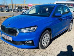 Blau Gebraucht 2024 Skoda Fabia Essence Kleinwagen | 16.390 € (Guter Preis)