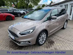 Milano grigio Gebraucht 2018 Ford S-MAX Vignale Van / Kleinbus | 20.890 € (Fairer Preis)