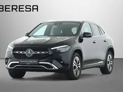 Nachtschwarz Gebraucht 2024 Mercedes GLA250 Progressive SUV | 40.990 € (Guter Preis)