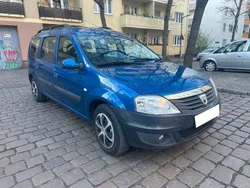 Blau Gebraucht 2011 Dacia Logan Lauréate Limousine | 2.380 € (Fairer Preis)