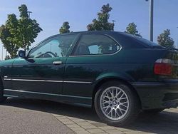 Grün Gebraucht 1998 BMW 316 Coupé | 4.500 € (Teuer)