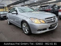 Silber Gebraucht 2011 Mercedes E350 Elegance Coupé | 11.990 € (Guter Preis)