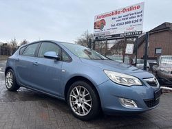 Blau Gebraucht 2010 Opel Astra Edition Limousine | 5.200 € (Fairer Preis)