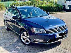 Blau Gebraucht 2014 VW Passat Kombi | 6.400 € (Fairer Preis)