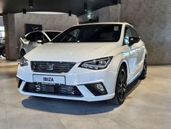 Weiß Neu 2025 Seat Ibiza Black Edition Kleinwagen | 29.590 € (Teuer)