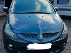 Mitsubishi Grandis