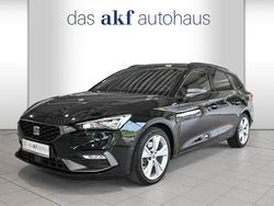 Mitternachtsschwarz Gebraucht 2023 Seat Leon ST FR Kombi | 24.950 € (Fairer Preis)
