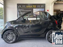 Schwarz Gebraucht 2019 Smart ForTwo Cabrio Brabus Xclusive Cabrio | 39.900 €