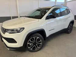 Weiss 296 Neu 2025 Jeep Compass Altitude SUV | 34.079 € (Guter Preis)