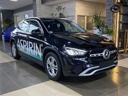 Schwarz Gebraucht 2024 Mercedes GLA180 SUV | 30.000 €