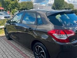Braun Gebraucht 2013 Citroën C4 Limousine | 3.800 € (Fairer Preis)