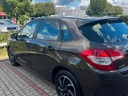 Braun Gebraucht 2013 Citroën C4 Limousine | 4.500 € (Fairer Preis)