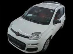 Weiß Gebraucht 2014 Fiat Panda Pop Kleinwagen | 5.990 € (Etwas zu teuer)