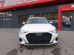 Weiß Gebraucht 2022 Audi A3 Sportback Kleinwagen | 20.700 € (Superpreis)