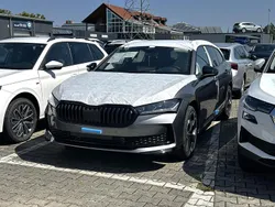 Graphitegrau Neu 2025 Skoda Superb SportLine Kombi | 53.890 € (Teuer)