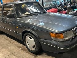 Grau Gebraucht 1990 Saab 900 Aero Coupé | 3.200 €