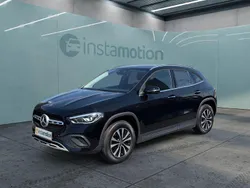 Schwarz Gebraucht 2021 Mercedes GLA250 SUV | 31.449 € (Fairer Preis)