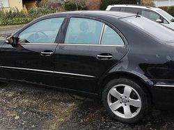 Schwarz Gebraucht 2005 Mercedes E500 Elegance Limousine | 5.500 € (Superpreis)