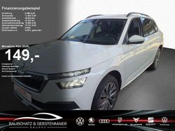 Weiß Gebraucht 2022 Skoda Kamiq Tour SUV | 22.430 € (Fairer Preis)