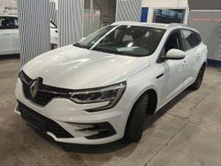 Weiß Gebraucht 2020 Renault Mégane IV Business Limousine | 14.950 € (Fairer Preis)