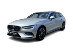Bright silver / Gebraucht 2022 Volvo V60 Core Kombi | 30.800 € (Guter Preis)