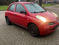 Rot Gebraucht 2005 Nissan Micra Kleinwagen | 1.790 € (Etwas zu teuer)