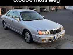 Silber Gebraucht 1999 Hyundai XG Limousine | 6.000 €