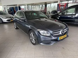 Grau Gebraucht 2014 Mercedes C200 Edition 1 Kombi | 8.740 €
