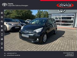 Schwarz Gebraucht 2013 Toyota Verso-S Club Van / Kleinbus | 9.490 € (Etwas zu teuer)