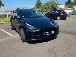 Schwarz Gebraucht 2023 Tesla Model Y RWD SUV | 33.500 €