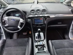 Weiß Gebraucht 2011 Ford S-MAX Titanium S Van / Kleinbus | 5.500 € (Guter Preis)