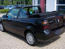 Schwarz Gebraucht 1999 VW Golf Cabriolet Conceptline Cabrio | 3.250 € (Fairer Preis)