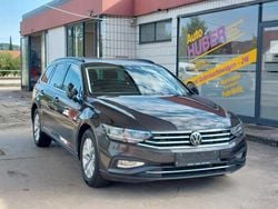 Grau Gebraucht 2023 VW Passat Business Kombi | 21.950 € (Fairer Preis)