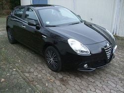 Schwarz Gebraucht 2014 Alfa Romeo Giulietta Turismo Limousine | 4.850 € (Guter Preis)