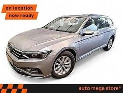 Silber Gebraucht 2021 VW Passat Business Kombi | 18.196 € (Guter Preis)