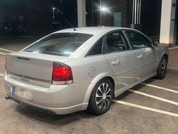 Silber Gebraucht 2003 Opel Vectra GTS Limousine | 2.290 € (Etwas zu teuer)
