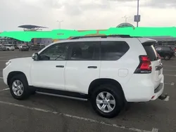 Weiß Gebraucht 2020 Toyota Land Cruiser SUV | 37.000 €