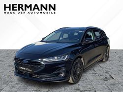 Schwarz Gebraucht 2022 Ford Focus Titanium Kombi | 18.211 € (Fairer Preis)