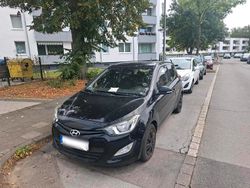 Schwarz Gebraucht 2013 Hyundai i20 Kleinwagen | 4.350 € (Fairer Preis)