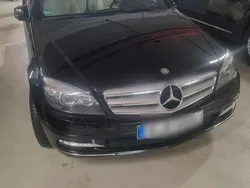 Schwarz Gebraucht 2010 Mercedes C200 Limousine | 8.000 € (Guter Preis)
