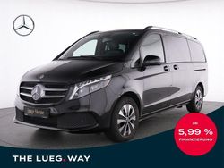 Schwarz Gebraucht 2024 Mercedes V300 Van / Kleinbus | 73.985 €